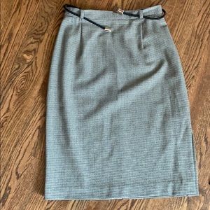 Women’s Pencil Skirt